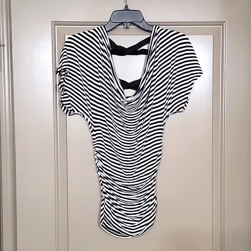 Stretchy, sexy blouse